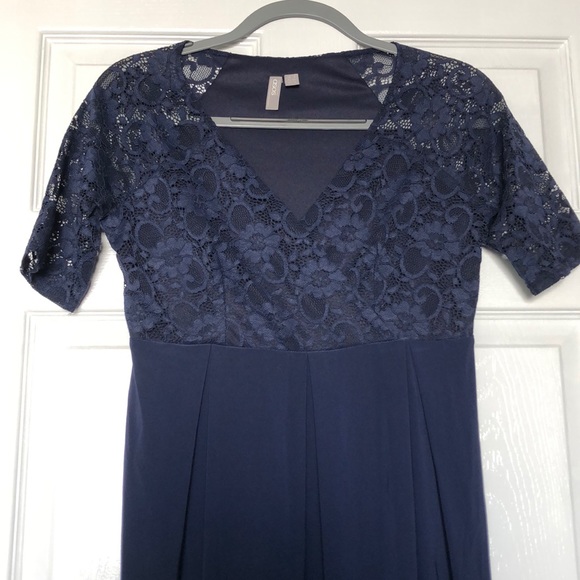 ASOS Maternity and Nursing Navy Blue Lace Dress - Picture 3 of 5